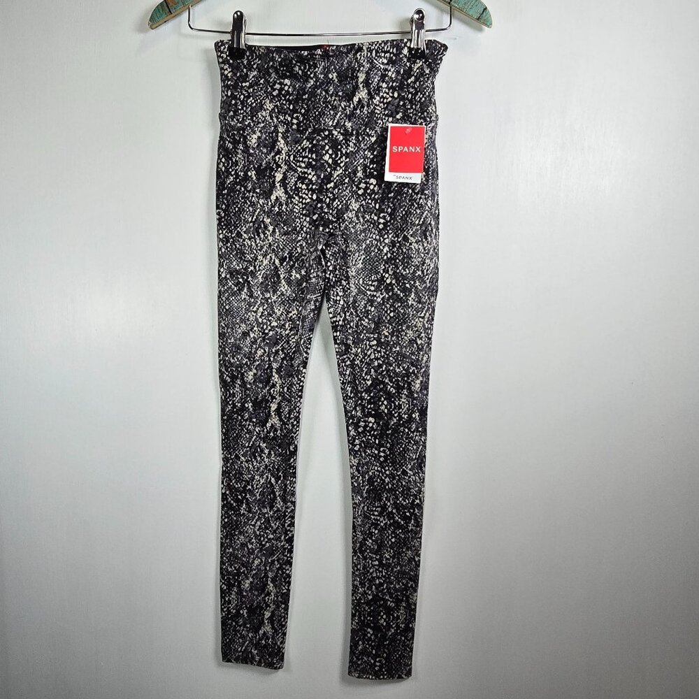 Spanx Faux Leather Snake Shine Leggings, Grey Snake, 20324R, Size Small - Picture 2 of 8